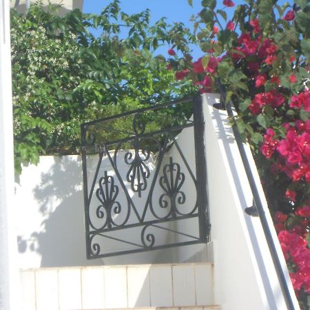 Palemilos Apartments Елунда Екстер'єр фото